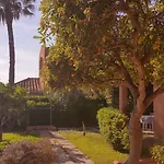 מלון דירות Caffarena 4*