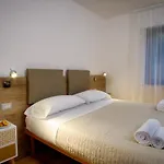 Lägenhetshotell Caffarena 4*