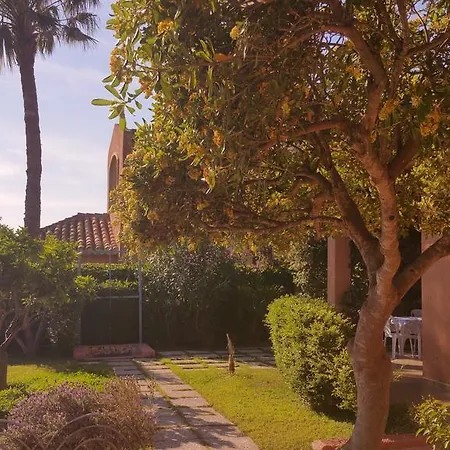Hotel apartamentowy Caffarena 3*