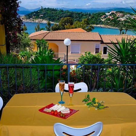 Caffarena 4*
