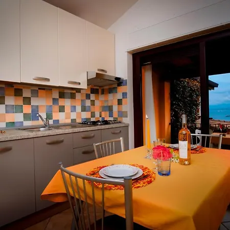 Aparthotel Caffarena 3*