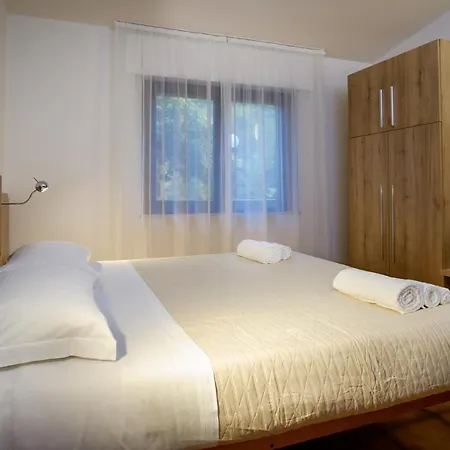 Caffarena Aparthotel