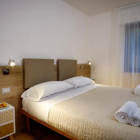 Aparthotel Caffarena 4*