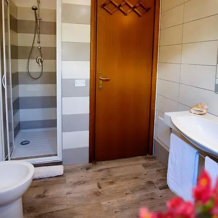 Caffarena Hotel apartamentowy Àrbatax
